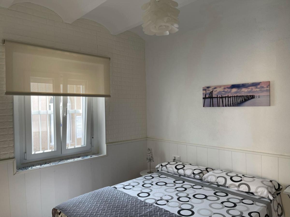 Lleida 25, Casa A Planta Baixa Amb Amplia Terrassa Equipada Amb Barbacoa Villa ซันต์การ์เลสเดลาราปีตา ภายนอก รูปภาพ