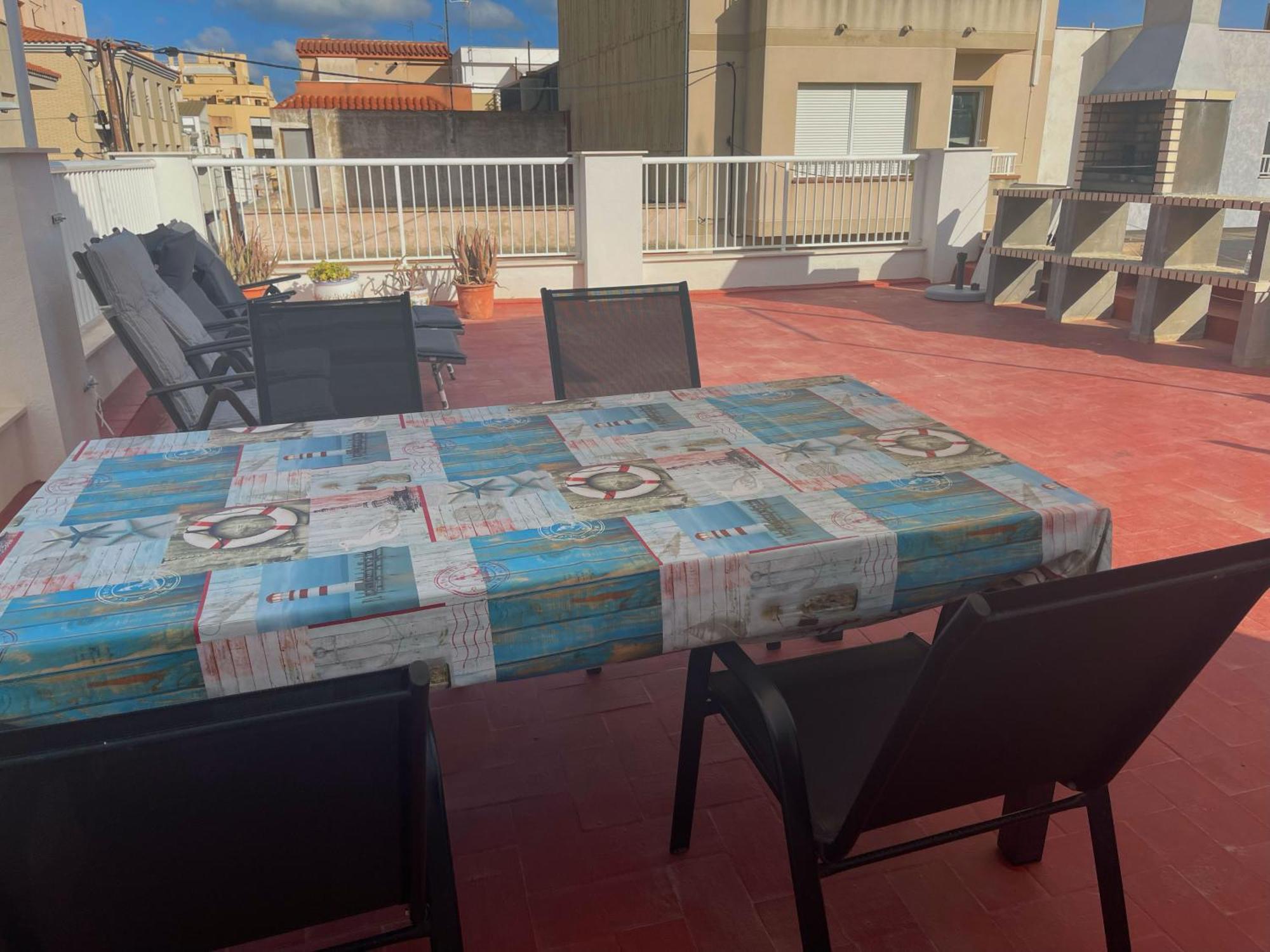 Lleida 25, Casa A Planta Baixa Amb Amplia Terrassa Equipada Amb Barbacoa Villa ซันต์การ์เลสเดลาราปีตา ภายนอก รูปภาพ